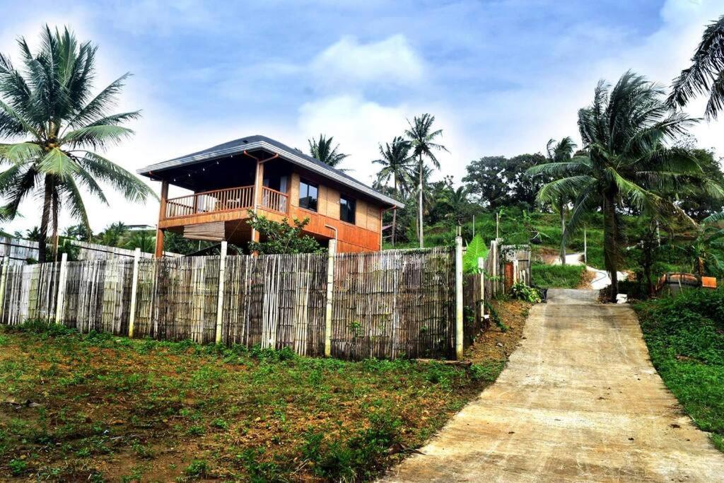 Modern Bahay Kubo In A Farm Near Tagaytay Villa Tagaytay City Bagian luar foto
