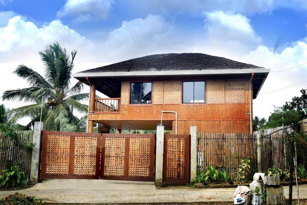Modern Bahay Kubo In A Farm Near Tagaytay Villa Tagaytay City Bagian luar foto